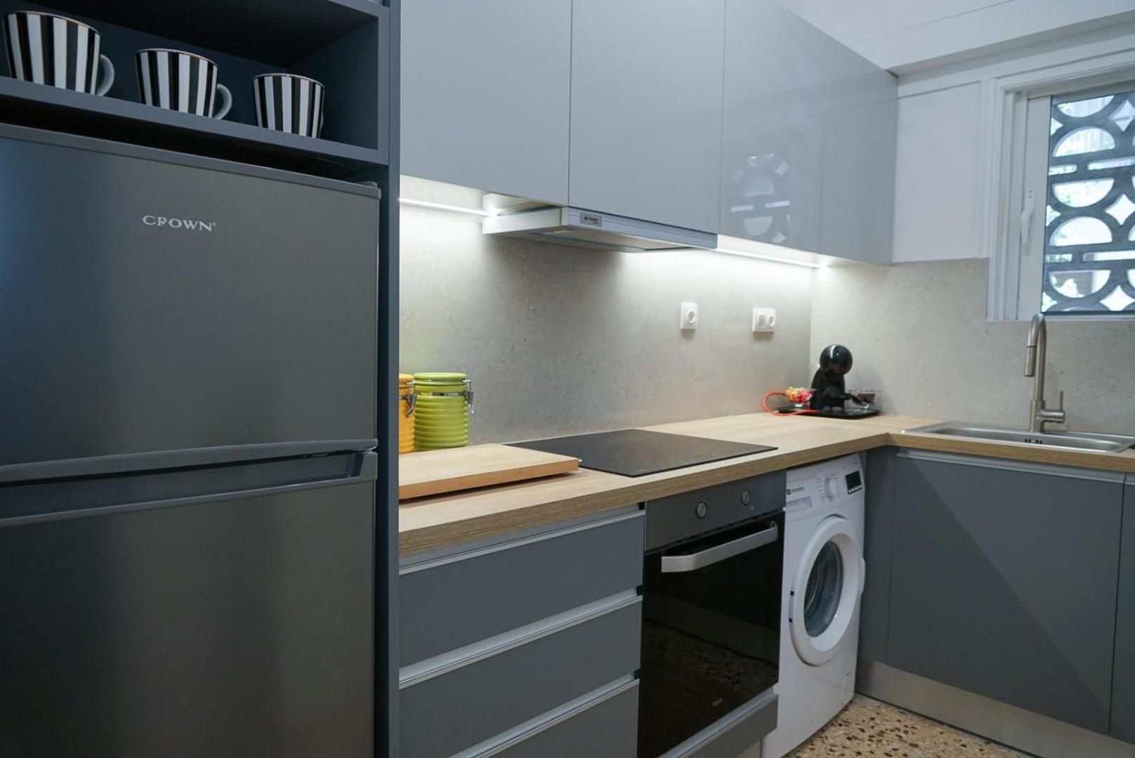 Comfy Studio Apartment Very Close To City Centre Athens Exterior photo