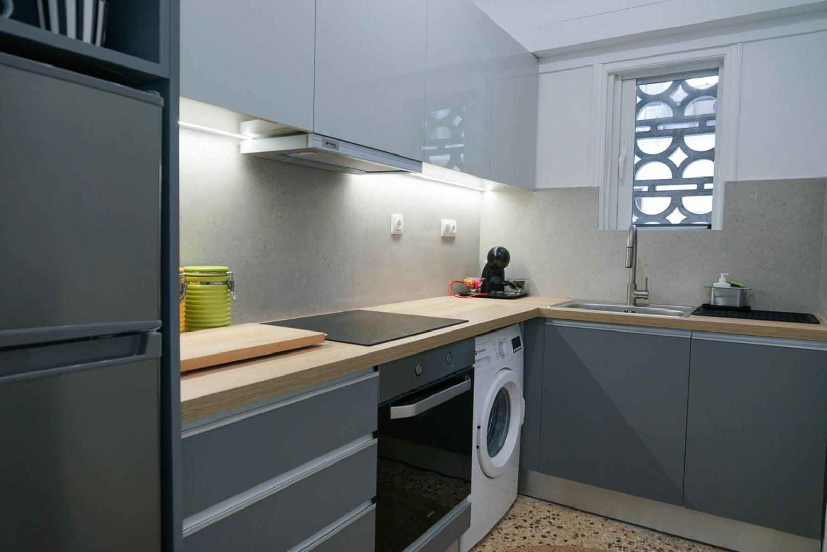 Comfy Studio Apartment Very Close To City Centre Athens Exterior photo